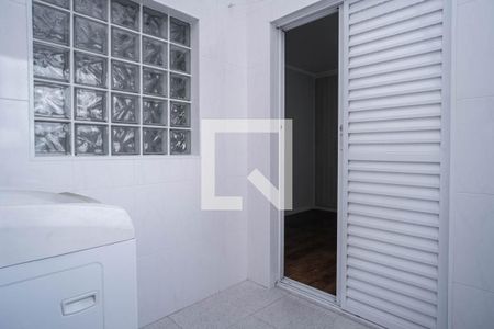 Casa de condomínio à venda com 125m², 3 quartos e 3 vagasÁrea de serviço