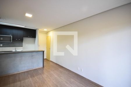 Sala de apartamento para alugar com 3 quartos, 100m² em Jardim Monte Kemel, São Paulo