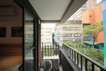 Apartamento para alugar com 30m², 1 quarto e sem vagaSacada