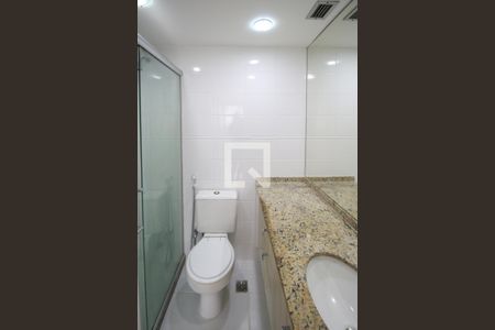 Apartamento para alugar com 75m², 2 quartos e 2 vagasBanheiro da Suíte