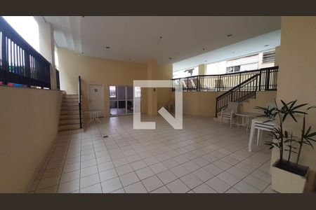 Apartamento para alugar com 75m², 2 quartos e 2 vagasÁrea comum - Playground