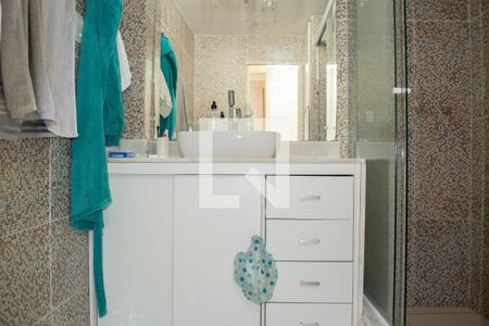 Apartamento para alugar com 90m², 2 quartos e sem vagaBanheiro