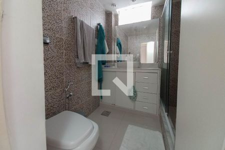 Apartamento para alugar com 90m², 2 quartos e sem vagaBanheiro