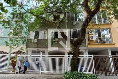 Apartamento para alugar com 90m², 2 quartos e sem vagaFachada