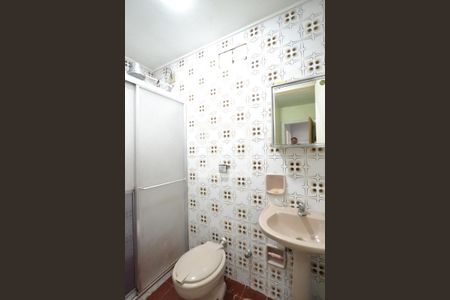 Casa à venda com 400m², 5 quartos e 4 vagasBanheiro de Serviço