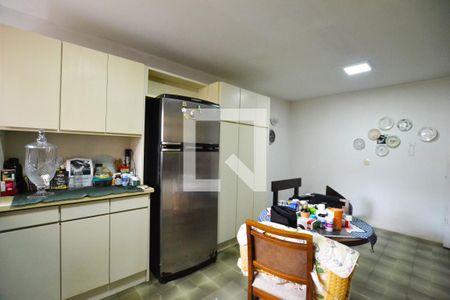 Casa à venda com 400m², 5 quartos e 4 vagasCozinha