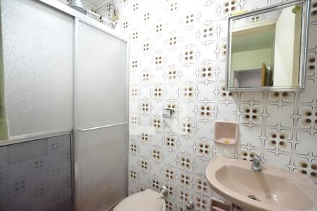 Casa à venda com 400m², 5 quartos e 4 vagasBanheiro de Serviço