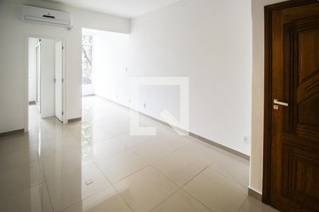 Sala de apartamento para alugar com 2 quartos, 75m² em Copacabana, Rio de Janeiro