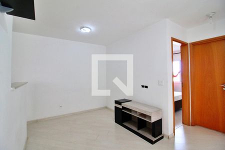 Sala de apartamento para alugar com 2 quartos, 50m² em Utinga, Santo André