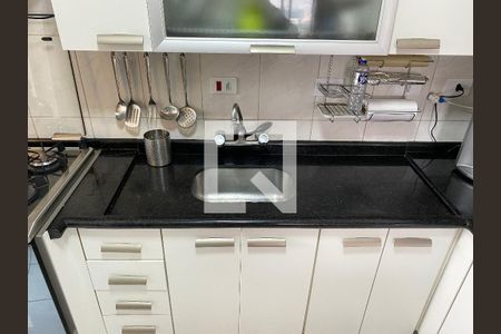 Apartamento à venda com 65m², 2 quartos e 1 vagaCozinha