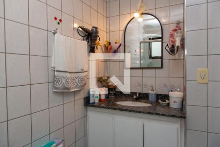 Apartamento para alugar com 63m², 2 quartos e 1 vagaBanheiro