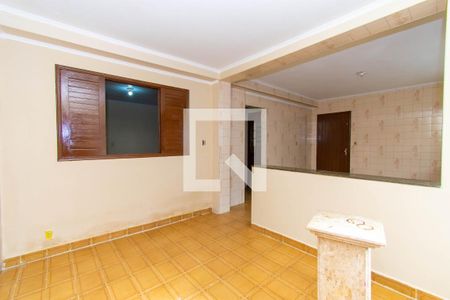 Casa para alugar com 75m², 2 quartos e 1 vagaCopa