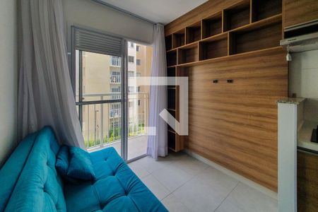 Sala/Cozinha de apartamento para alugar com 1 quarto, 28m² em Cambuci, São Paulo