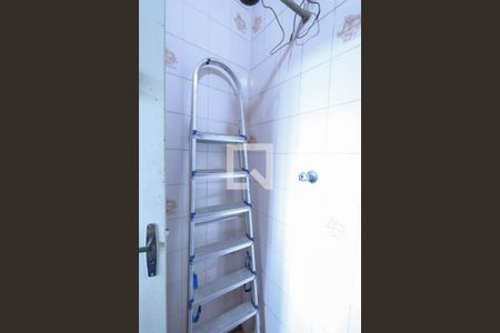 Casa à venda com 430m², 8 quartos e 8 vagasBanheiro de Serviço