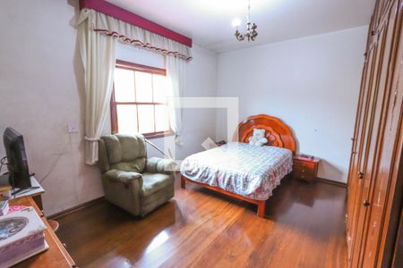 Casa à venda com 430m², 8 quartos e 8 vagasSuíte 2