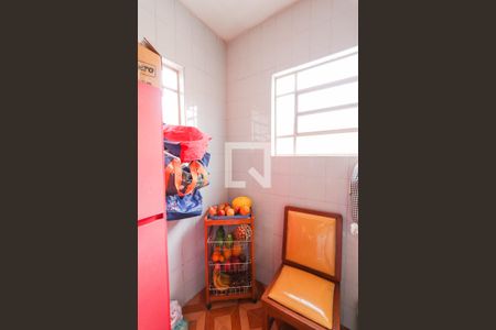 Casa à venda com 430m², 8 quartos e 8 vagasDispensa - Cozinha