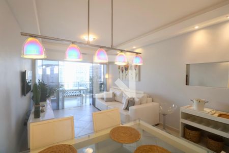 Sala de apartamento para alugar com 2 quartos, 96m² em Morro do Maluf, Guarujá