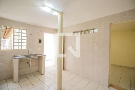 Cozinha de casa para alugar com 1 quarto, 60m² em Parque Imperial, São Paulo