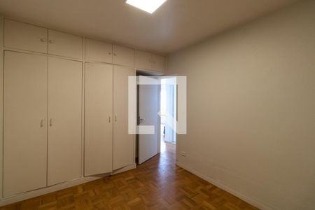 Apartamento à venda com 78m², 2 quartos e 1 vagaQuarto 2