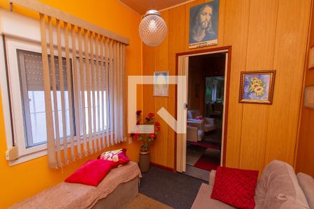 Sala 1 de casa para alugar com 2 quartos, 80m² em São João, Porto Alegre