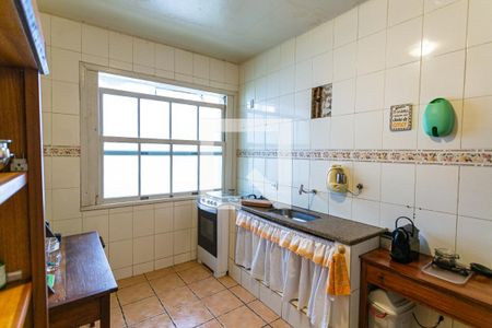 Casa à venda com 316m², 5 quartos e 3 vagas Casa à venda com 316m², 5 quartos e 3 vagasCozinha 2