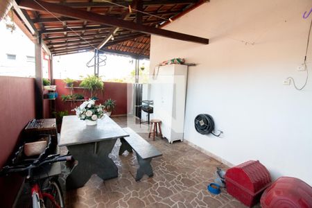 Casa à venda com 375m², 3 quartos e 3 vagasÁrea de Serviço