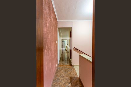 Corredor Dormitórios de casa à venda com 3 quartos, 312m² em Vila Linda, São Bernardo do Campo