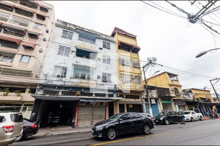 Fachada de apartamento para alugar com 2 quartos, 50m² em Largo do Barradas, Niterói