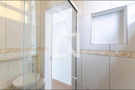 Banheiro de apartamento para alugar com 2 quartos, 50m² em Largo do Barradas, Niterói
