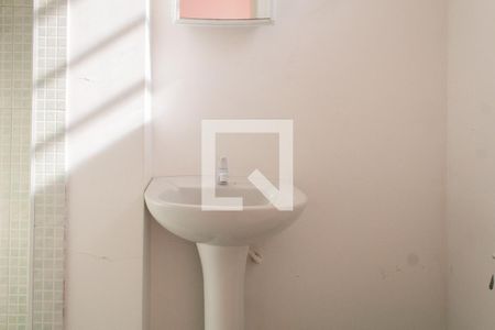 Apartamento para alugar com 200m², 4 quartos e 1 vaga Apartamento para alugar com 200m², 4 quartos e 1 vagaBanheiro de serviço