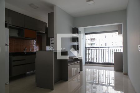 Sala de apartamento para alugar com 2 quartos, 70m² em Marapé, Santos