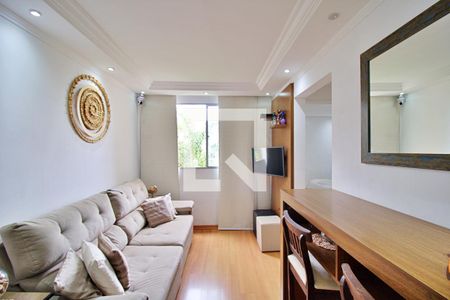 Sala de apartamento para alugar com 2 quartos, 42m² em Paraisópolis, São Paulo