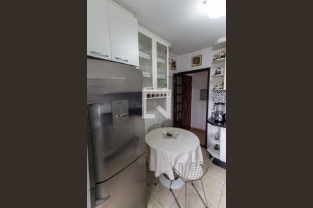 Apartamento à venda com 66m², 2 quartos e 2 vagas Apartamento à venda com 66m², 2 quartos e 2 vagasCozinha