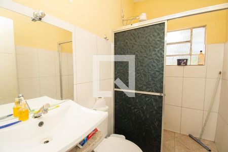 Casa à venda com 60m², 4 quartos e 4 vagas Casa à venda com 60m², 4 quartos e 4 vagasBanheiro 2 - Edícula