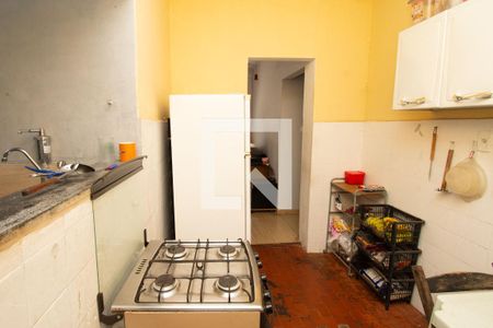 Casa à venda com 60m², 4 quartos e 4 vagas Casa à venda com 60m², 4 quartos e 4 vagasCozinha 2 - Edícula