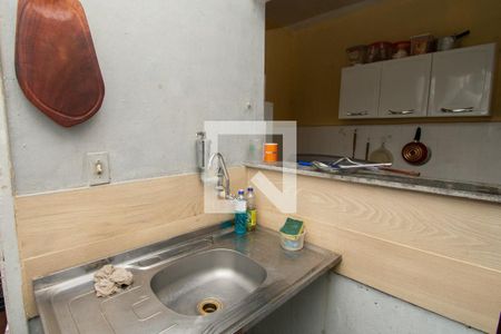 Casa à venda com 60m², 4 quartos e 4 vagas Casa à venda com 60m², 4 quartos e 4 vagasCozinha 2 - Edícula