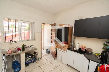 Casa à venda com 60m², 4 quartos e 4 vagas Casa à venda com 60m², 4 quartos e 4 vagasCozinha
