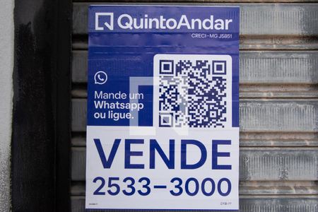 Casa à venda com 60m², 4 quartos e 4 vagas Casa à venda com 60m², 4 quartos e 4 vagasPlaca