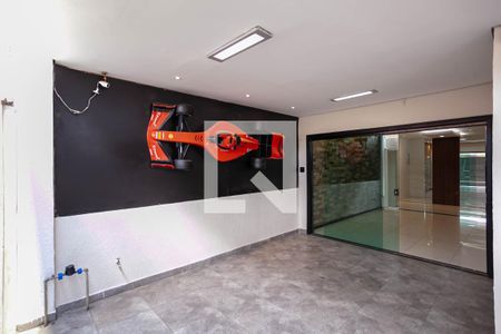 Casa à venda com 190m², 3 quartos e 2 vagasGaragem