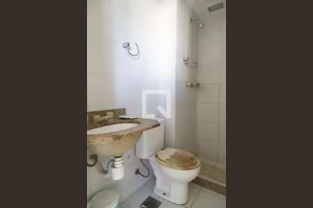 Apartamento para alugar com 62m², 2 quartos e 1 vagaBanheiro da suíte