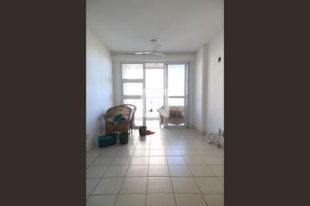 Sala de apartamento para alugar com 2 quartos, 62m² em Barra da Tijuca, Rio de Janeiro
