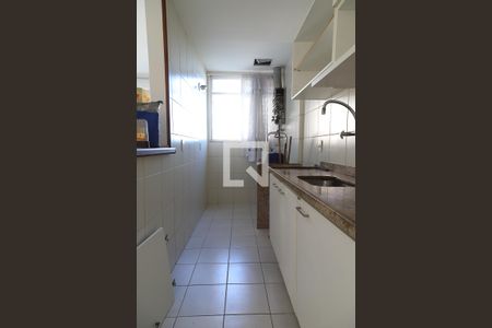 Apartamento para alugar com 62m², 2 quartos e 1 vagaCozinha