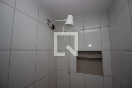 Banheiro Social de kitnet/studio para alugar com 1 quarto, 30m² em Setor Habitacional Samambaia (taguatinga), Brasília