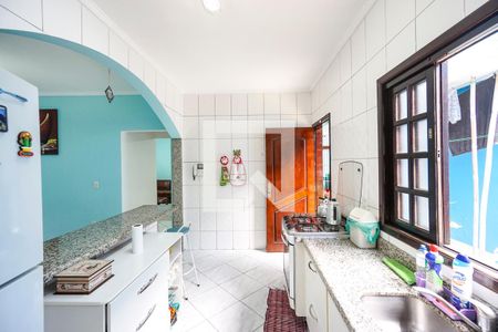 Casa à venda com 360m², 4 quartos e 8 vagasCozinha