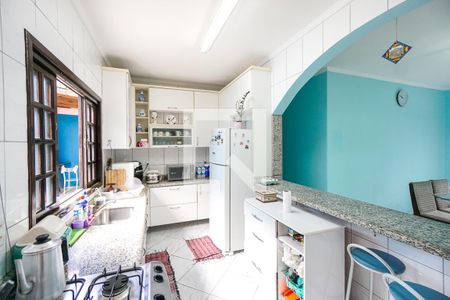 Casa à venda com 360m², 4 quartos e 8 vagasCozinha