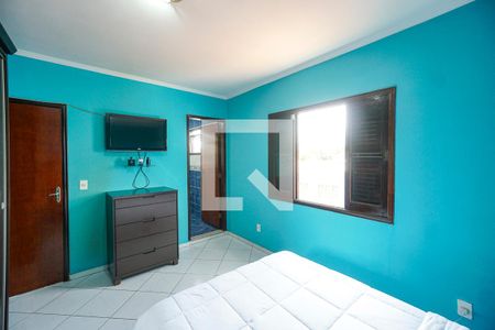 Casa à venda com 360m², 4 quartos e 8 vagasSuíte 03