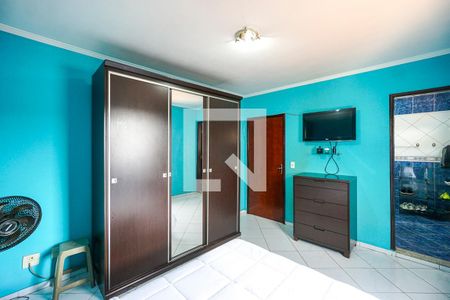 Casa à venda com 360m², 4 quartos e 8 vagasSuíte 03