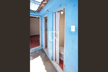 Casa de condomínio à venda com 81m², 3 quartos e sem vagaBanheiro de Serviço
