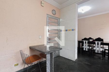 Casa para alugar com 101m², 3 quartos e 6 vagas Casa para alugar com 101m², 3 quartos e 6 vagasCozinha