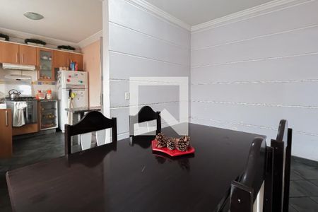 Casa para alugar com 101m², 3 quartos e 6 vagas Casa para alugar com 101m², 3 quartos e 6 vagasCozinha